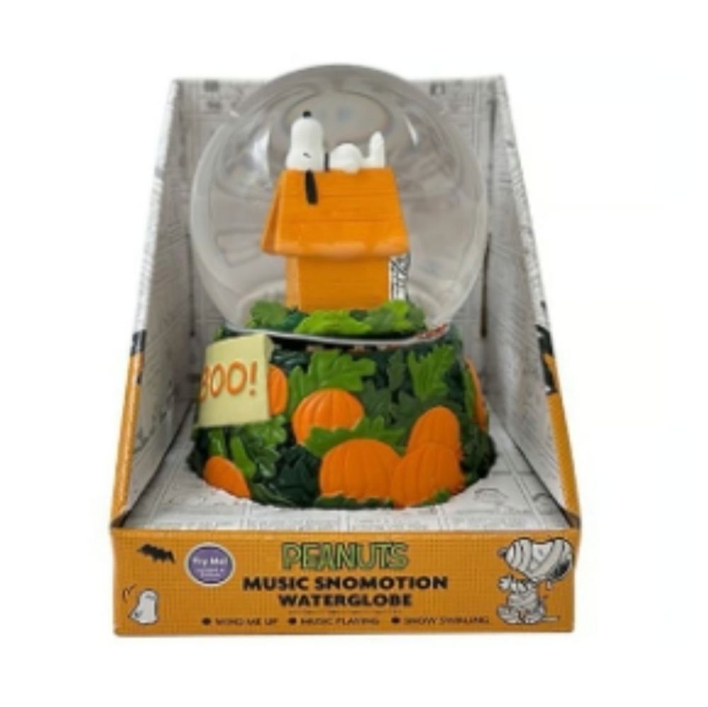 Peanuts Snoopy Halloween Fall Musical Snow Water Globe New With Box Disney